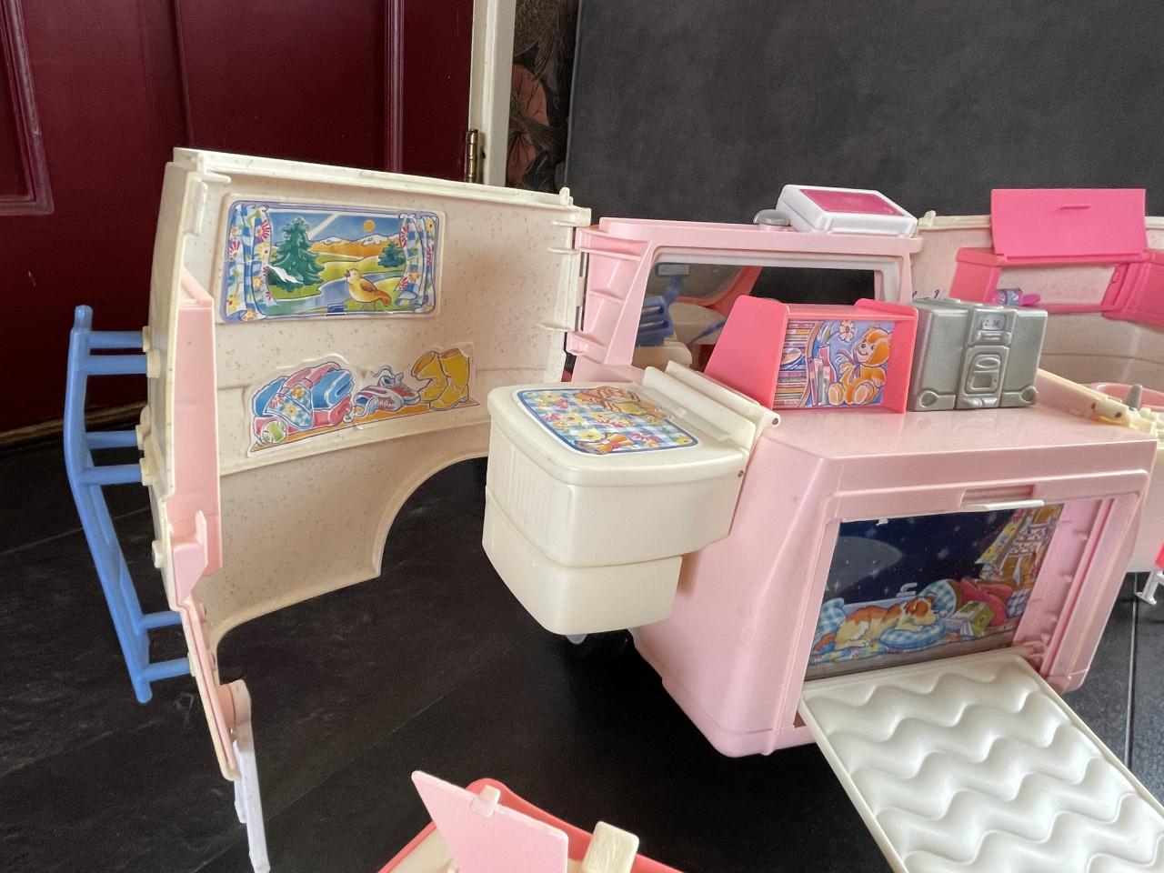 Barbie camper