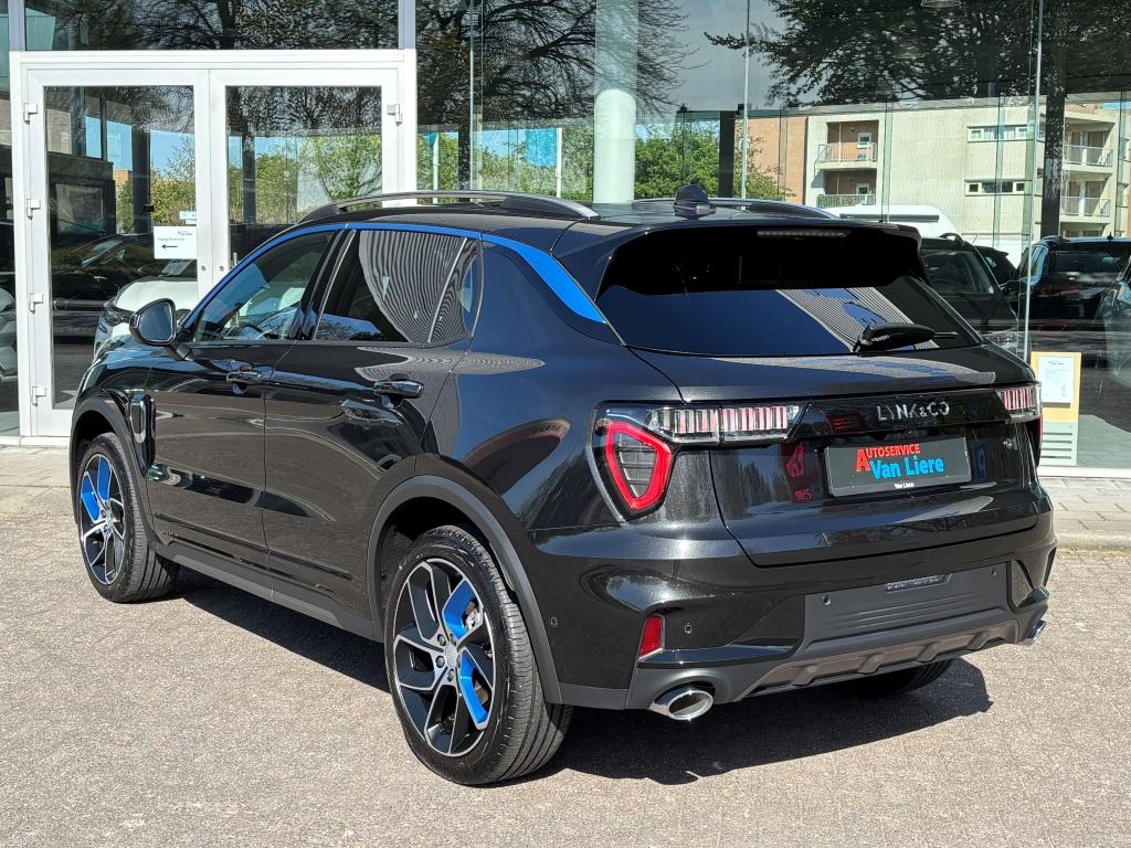Lynk & Co 01 1.5td 261pk phev 7dcth panodak| nl-auto| navi|carplay|360 came