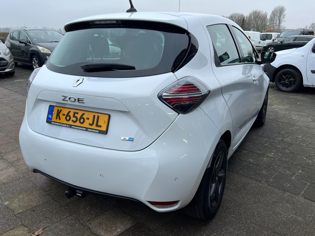 Renault Zoe r110 life carshare 52 kwh, afneembare trekhaak enz..