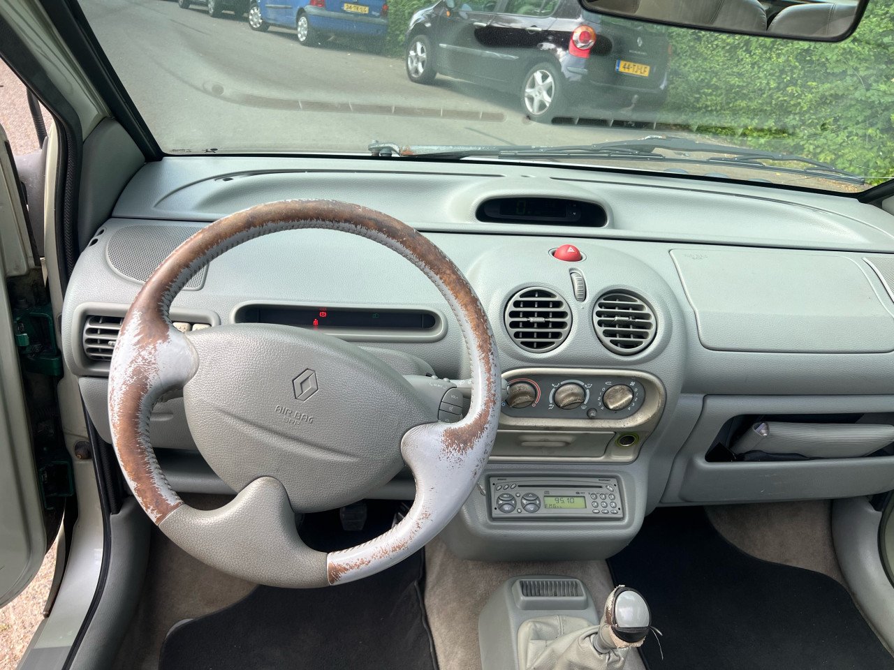 Renault Clio 1.2 | Airco | Nap | Apk | Cabrio | Volledig leer