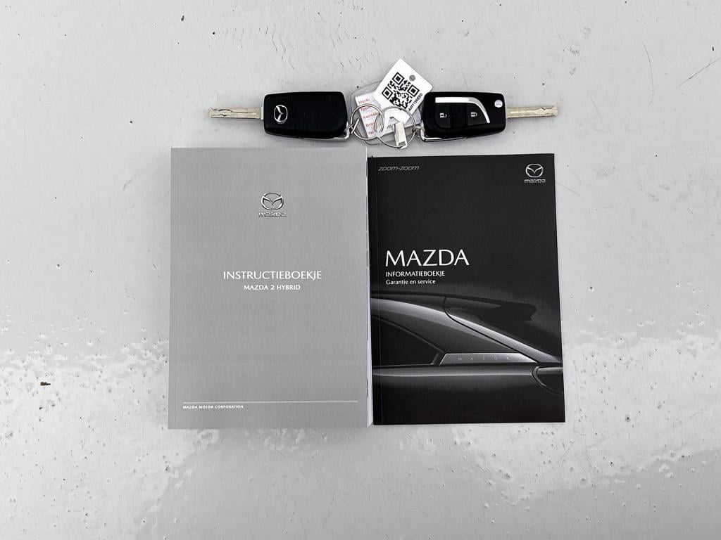 Mazda 2 Hybrid 1.5 centre-line climate control | stoelverwarming | camera