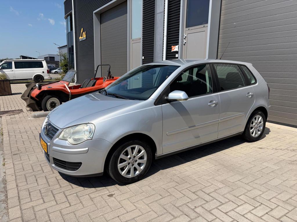 Volkswagen Polo 1.4-16v sportline/129.000 nap/airco/cruise ctrl/