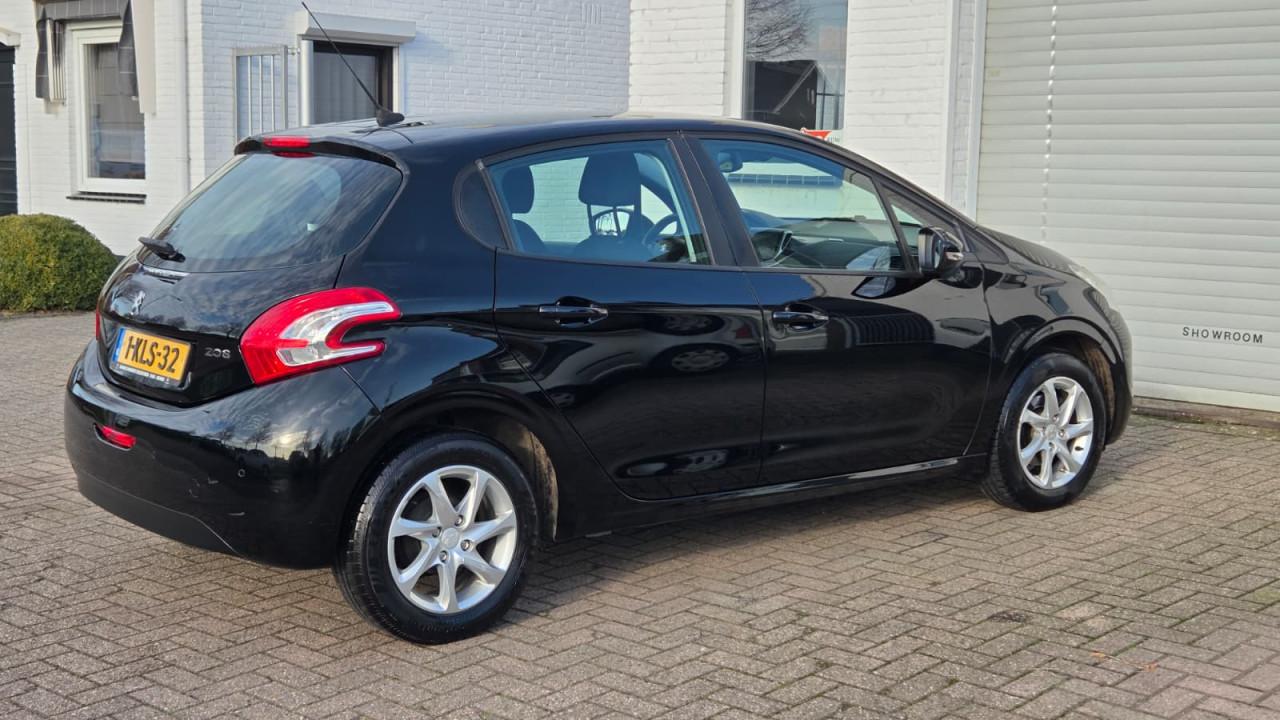 Peugeot 208 1.2 VTi Envy| N.A.P | NETTE AUTO