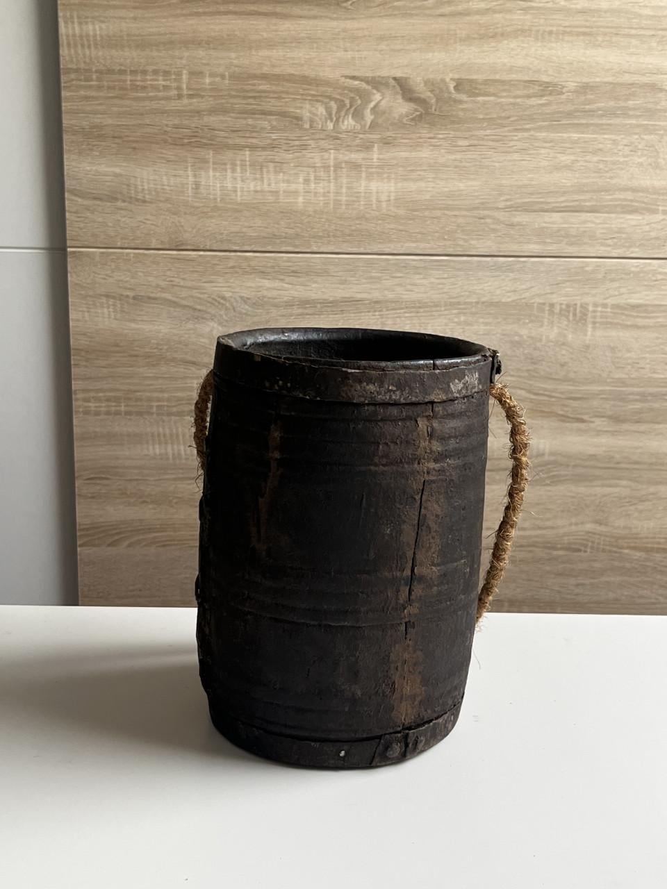 Nepalese pot 8