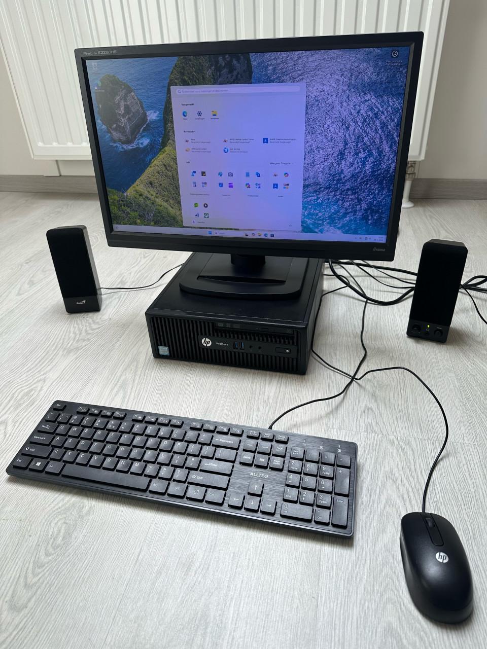 Complete set HP ProDesk 400 G3 SFF / Intel Core i5 / 8GB ram / Windows 11 /