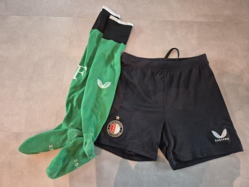Feyenoord short + sokken