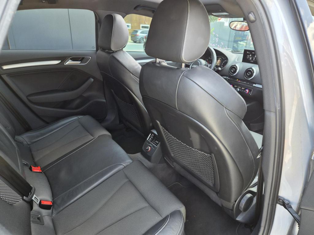 Audi A3 limousine 1.4 tfsi cod ambition pro line s