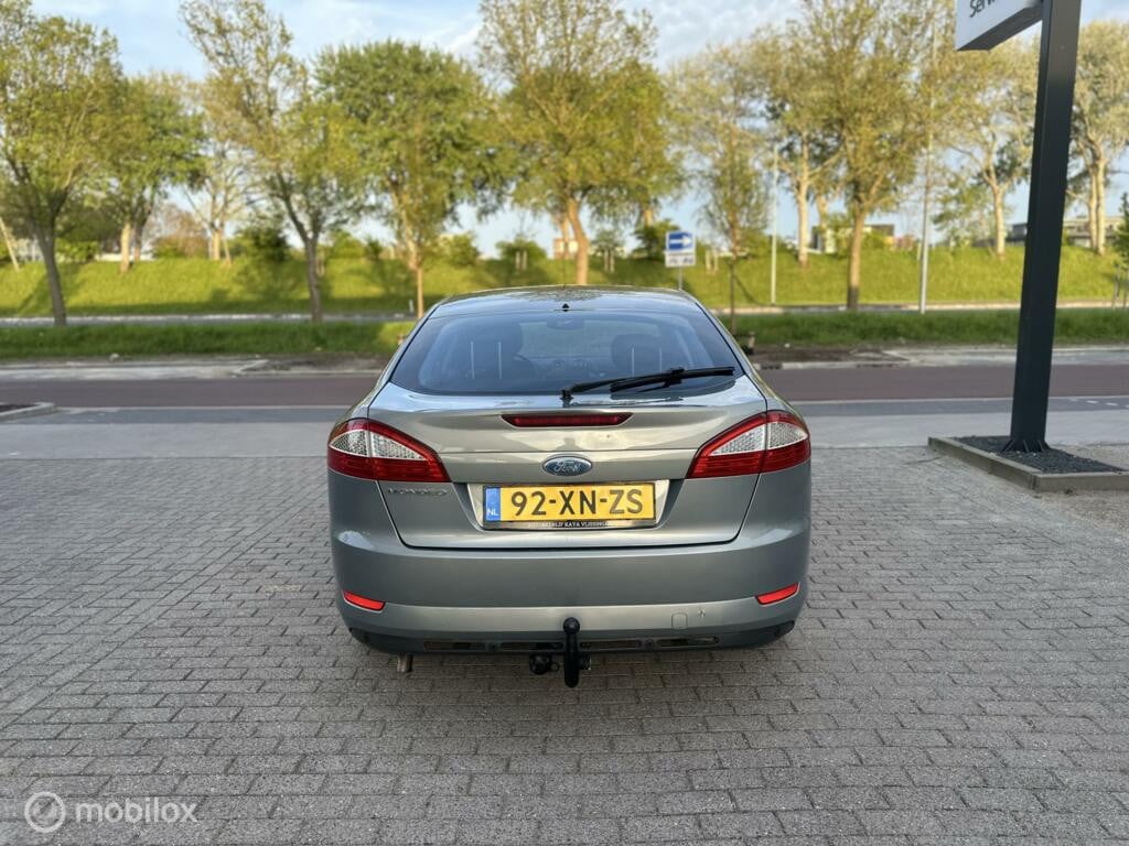 Ford Mondeo 2.0-16V Titanium Clima km182.586 Nap BJ2007