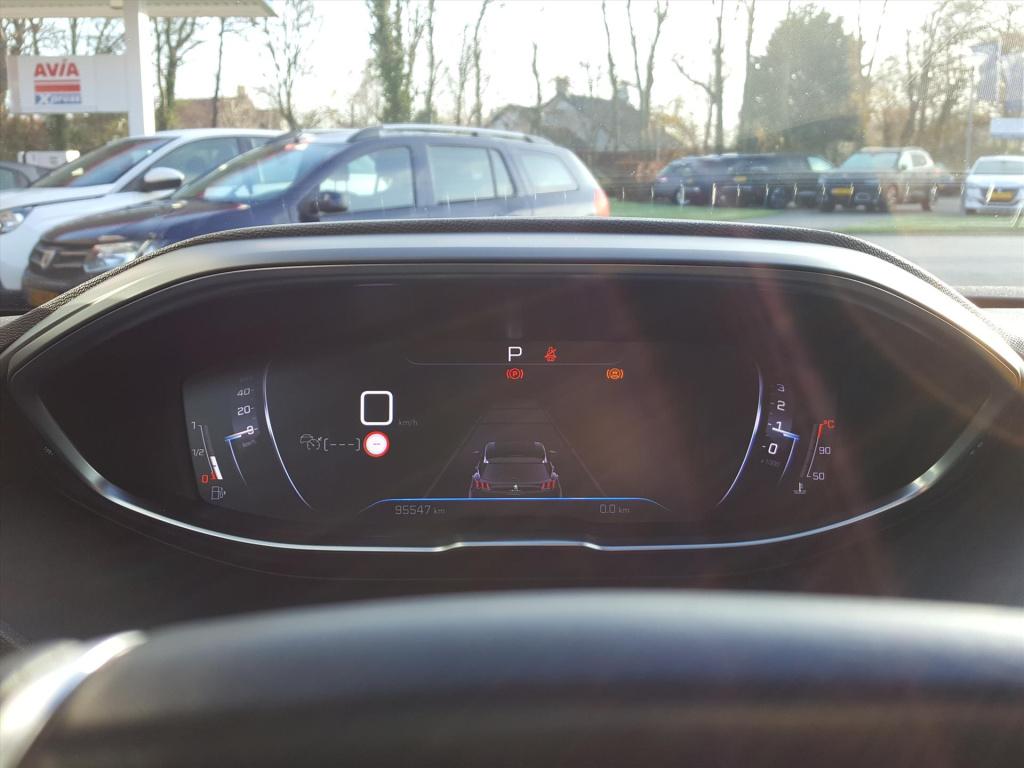 Peugeot 5008 gt 1.2-130pk automaat(t8/7p)trekhaak | apple carplay&android a