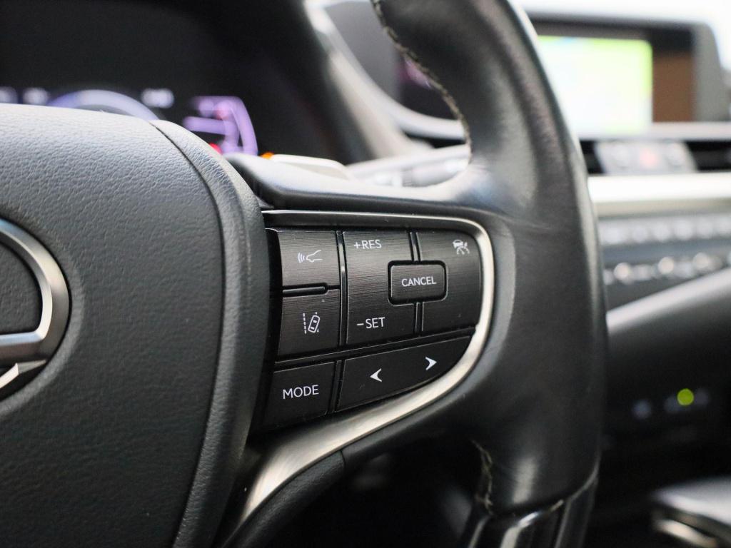 Lexus Es 300h luxury line | automaat | panoramadak | lederen bekleding | ac