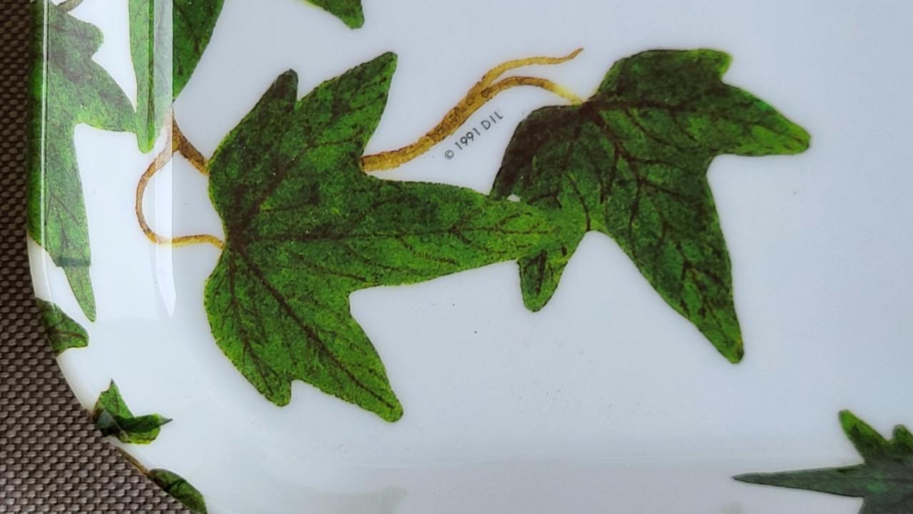 Vintage (1991) Mebel Italy mini dienblaadje