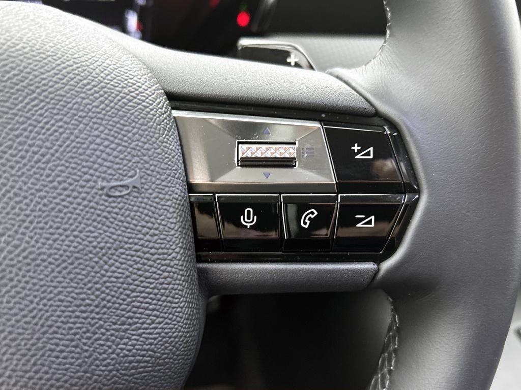 Ds Ds 4 e-tense rivoli | leer | trekhaak afneembaar | elektrische achterkle