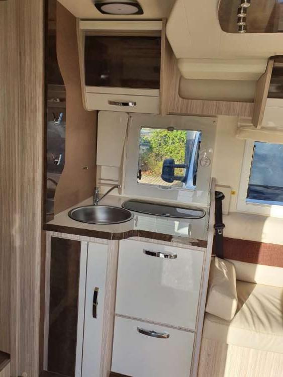 Elnagh T-Loft 532 - Face-to-face - Lengtebedden - Automaat - 2023 - 160 pk