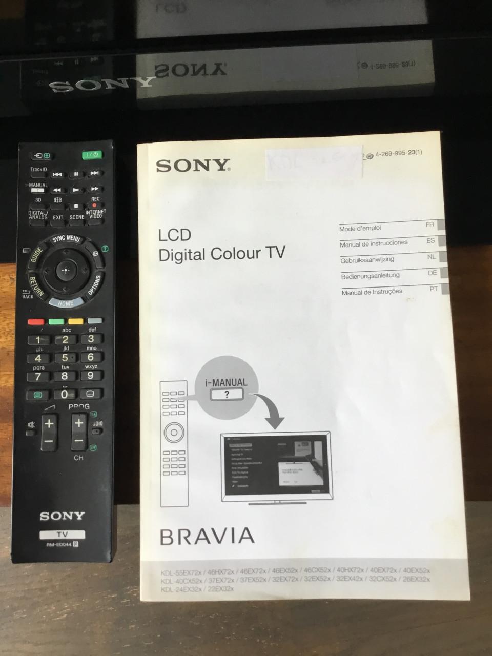 SONY LCD digital colour tv BRAVIA 32” in uitstekende goedwerkende staat !