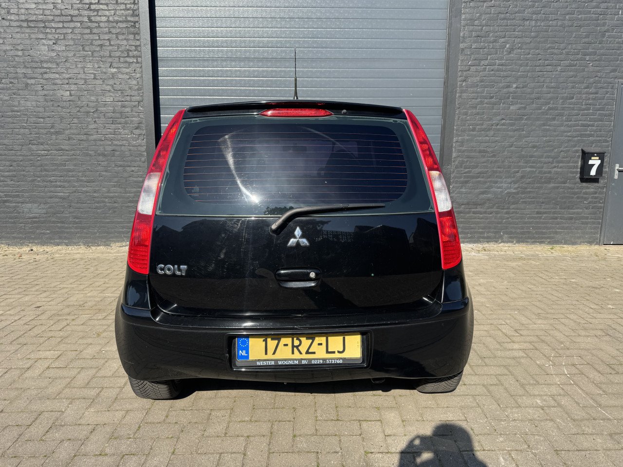 Mitsubishi Colt 1.3 CZ5 2005 Zwart Airco Apk Isofix Nap