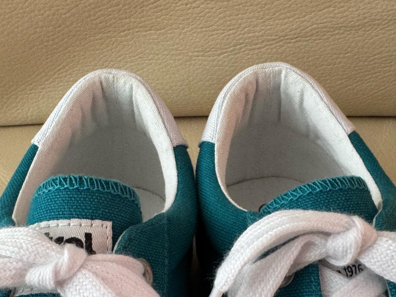 Nieuwe damessneakers van Mistral in maat 42