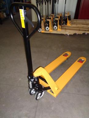 Nieuwe pompwagen , palletheffer , palletwagen .