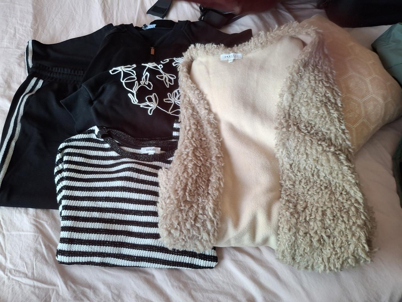 Dameskleding maat 48/50 te koop!