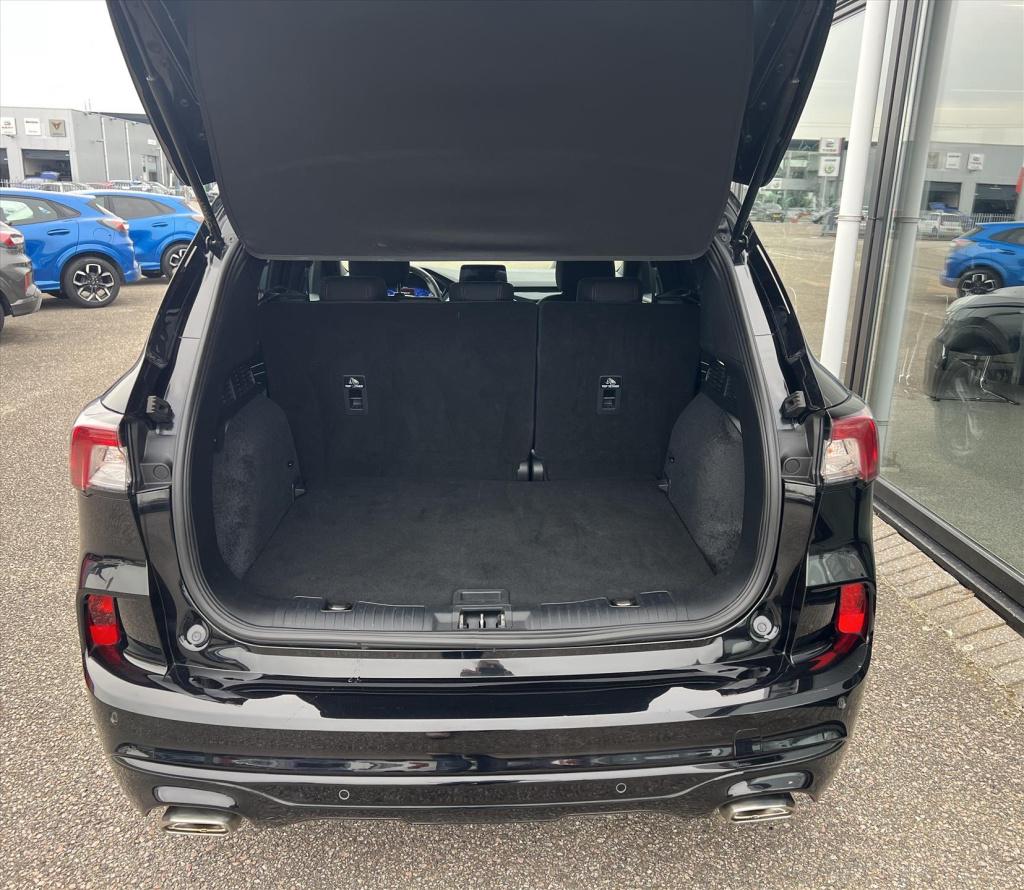 Ford Kuga 1.5 ecoboost 150pk st-line winterpack , carplay