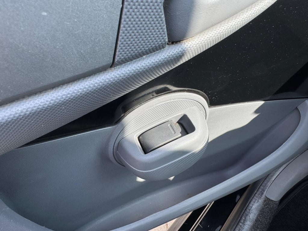 Peugeot 107 1.0-12v xs/nap/apk/airco