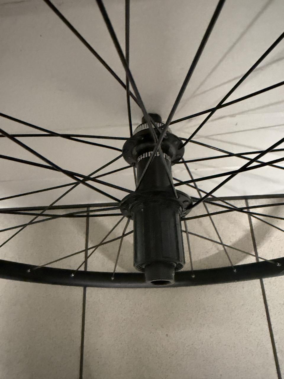 Te koop nieuwe set shimano gravelwielen RS171DB