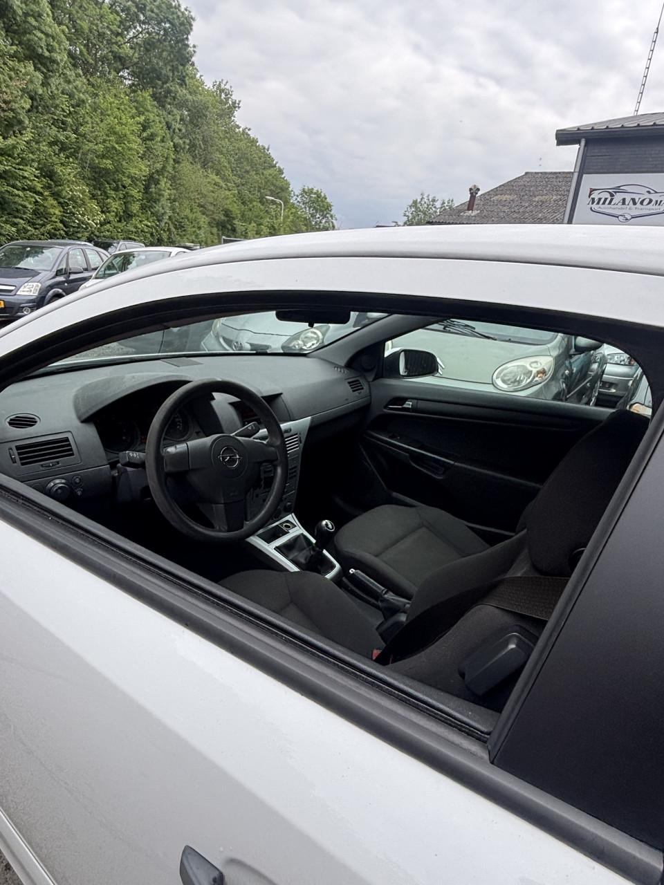 Opel Astra jaar apk
