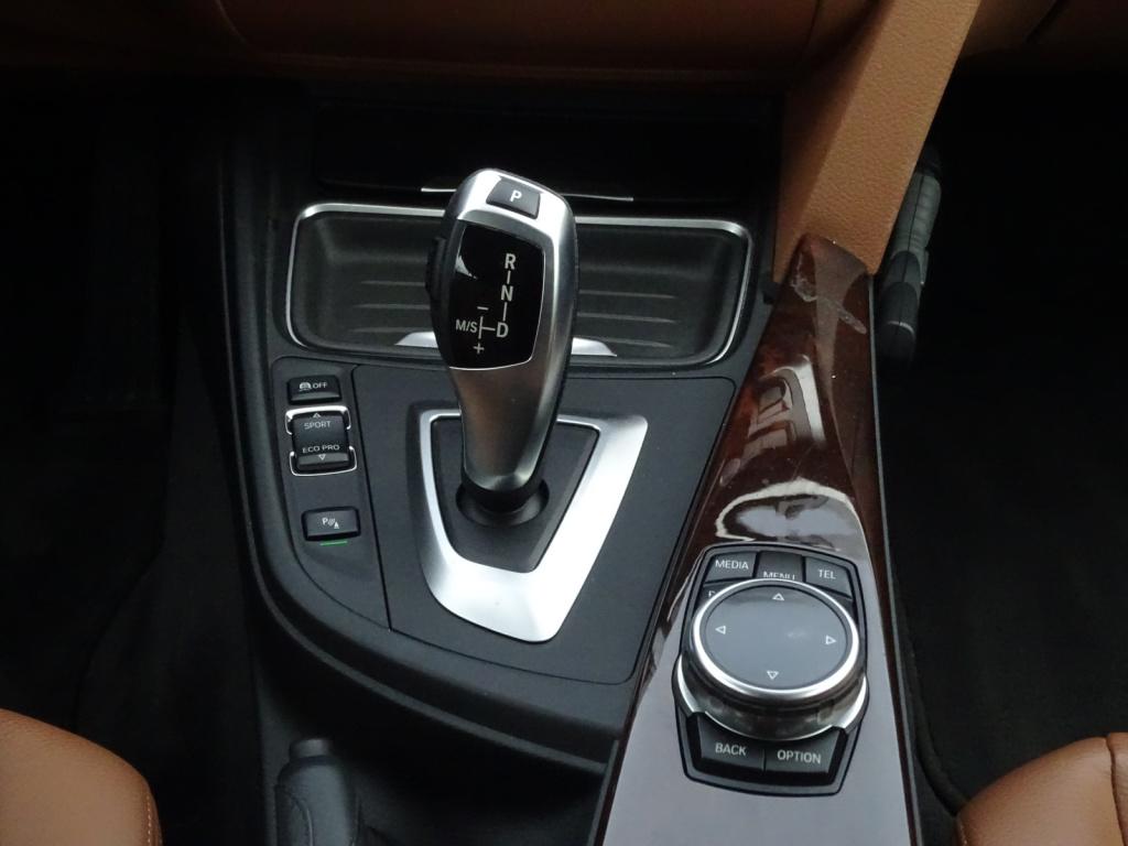 BMW 3-serie gran turismo 328i xdrive high executive | hud | el. trekhaak | 