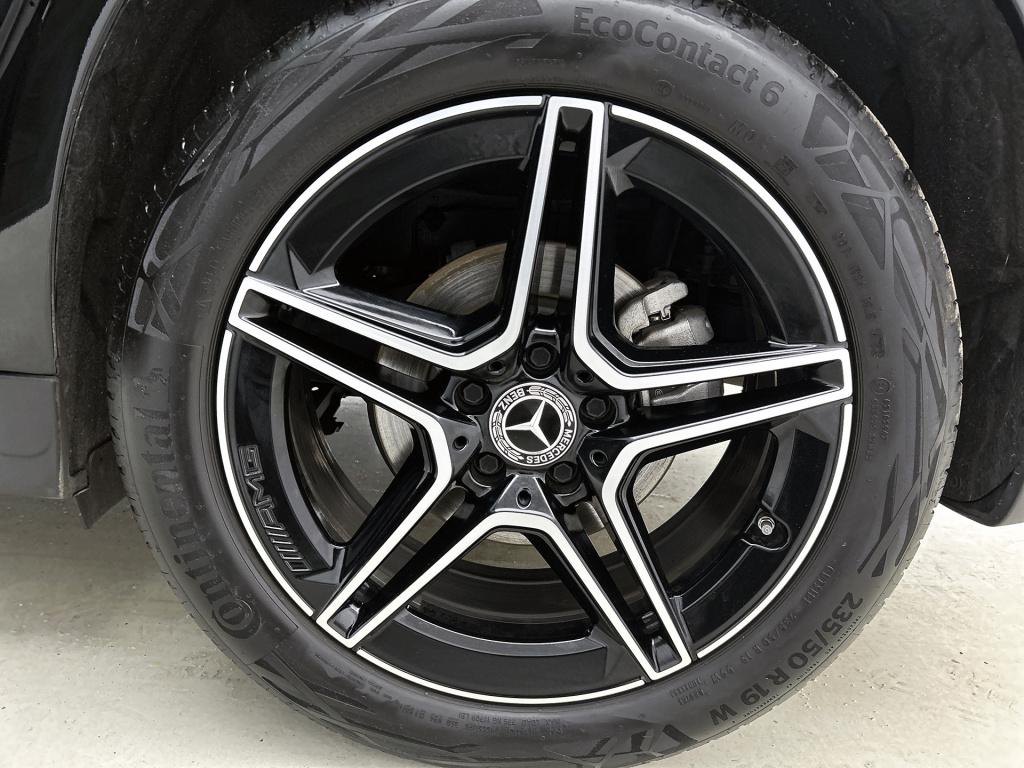 Mercedes-Benz Gla-klasse 200 amg line | sfeerverlichting | panoramadak | cr