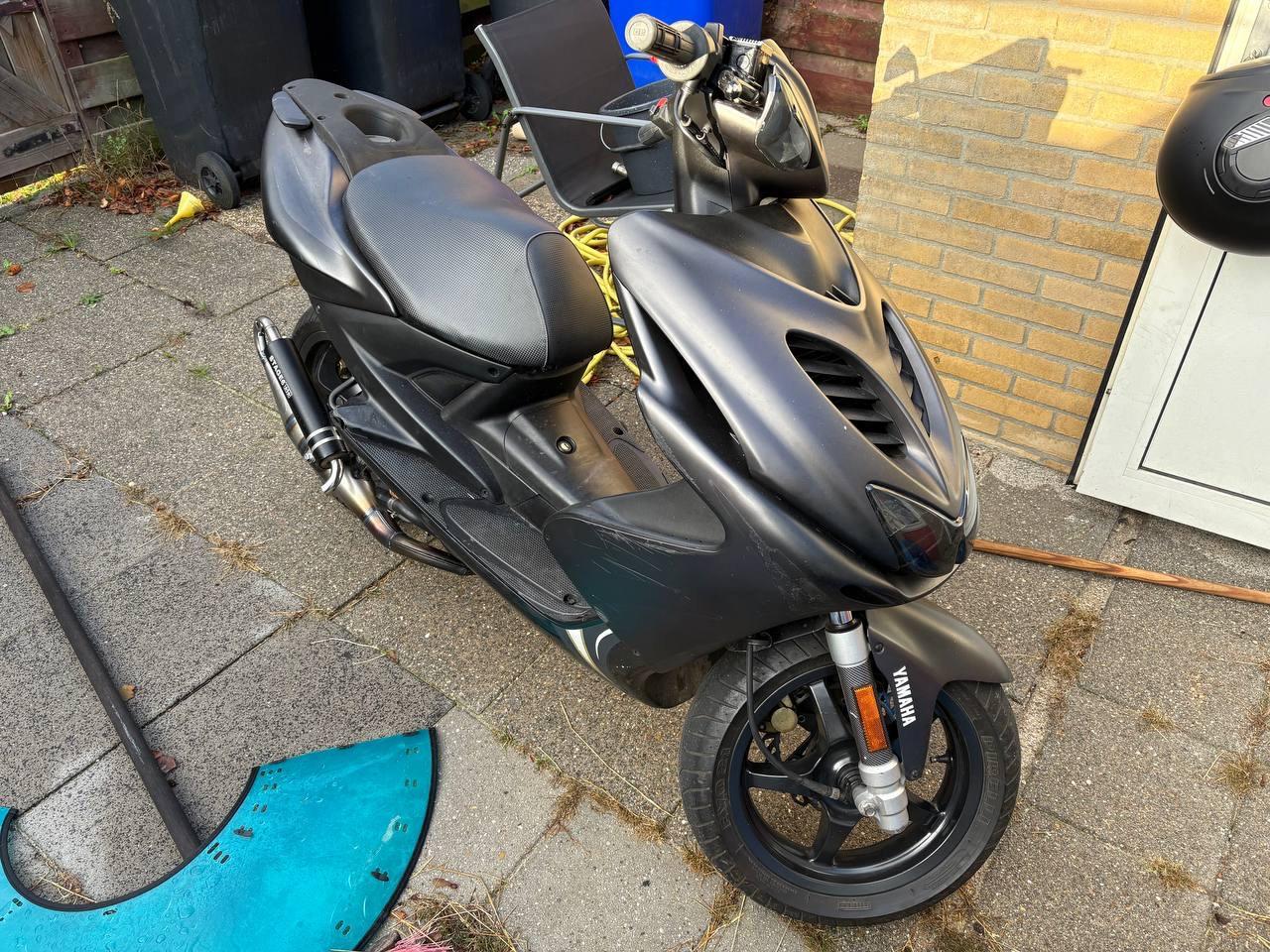 Yamaha Aerox 2011 – Stage6 Project Scooter