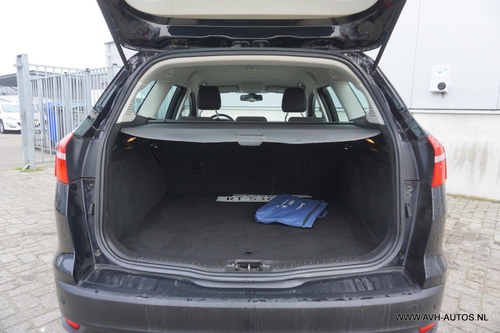 Ford Focus wagon 1.0 lease edition