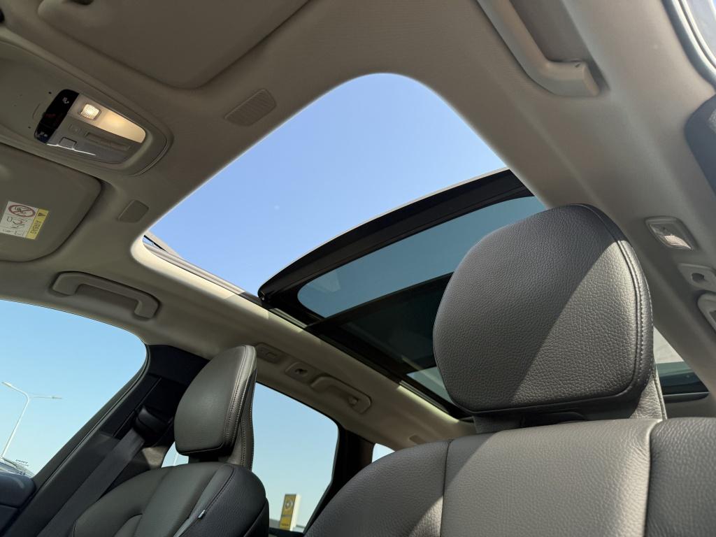 Volvo XC60 t6 398pk recharge inscription| pano| leder| camera|keyless awd v