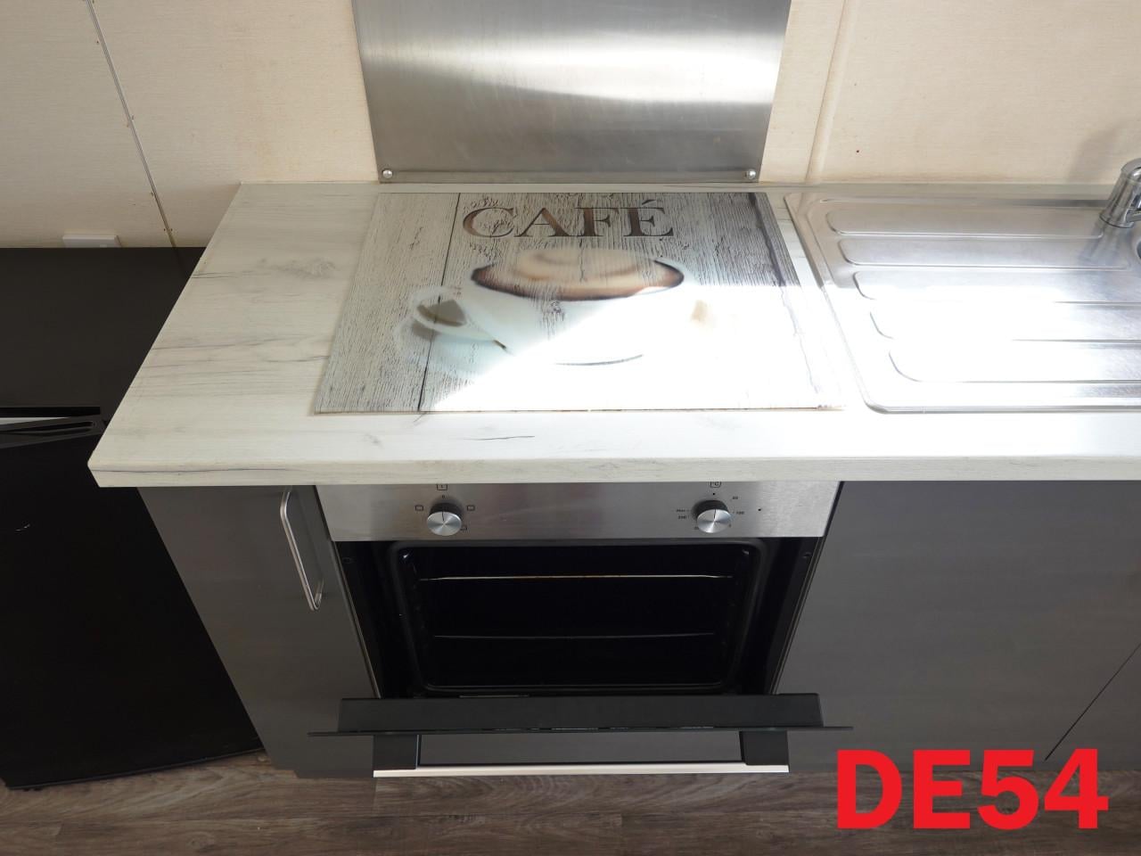 Keurig chalet met 2 slk, dubbel glas en centrale verwarming te koop!