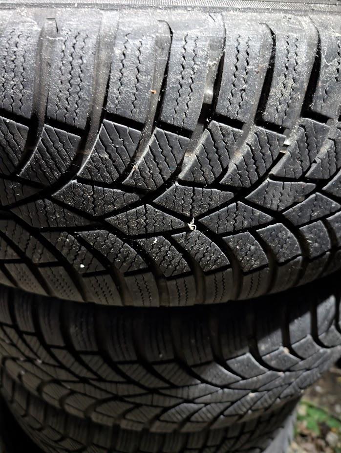 Winterbanden met stalen velgen