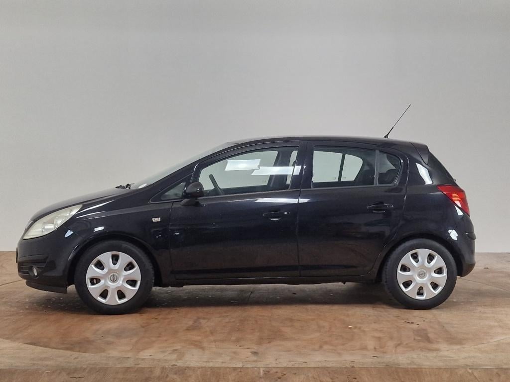 Opel Corsa 1.2-16v enjoy