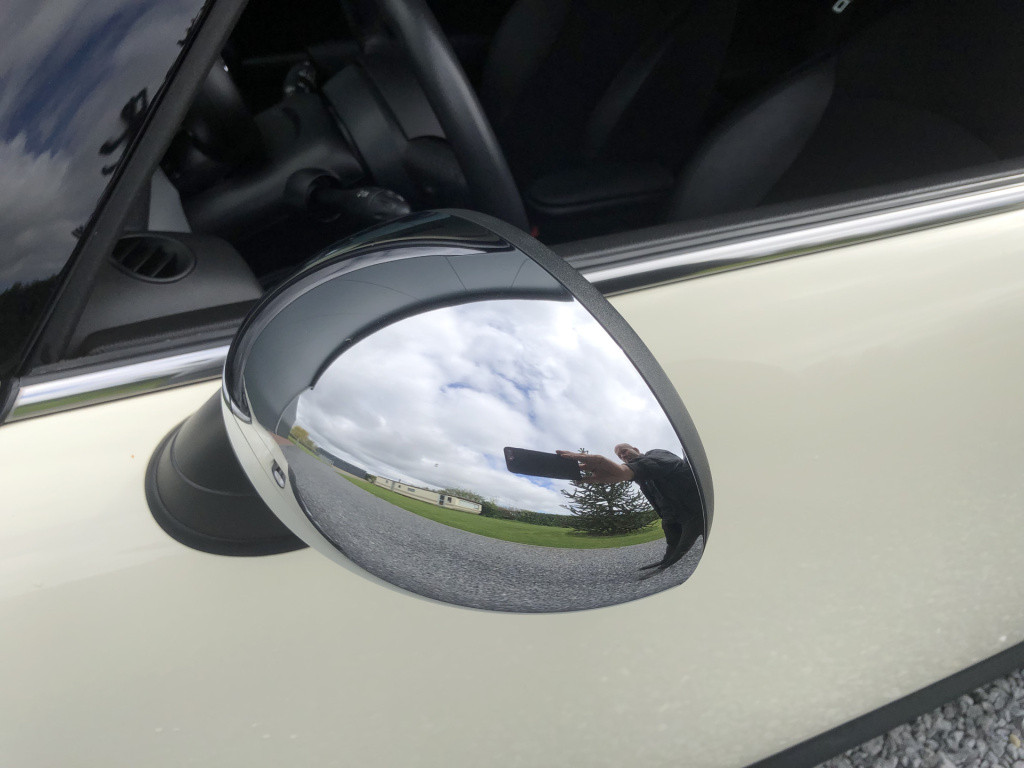 Mini One mini 1.6 holland street navigatie 3-drs