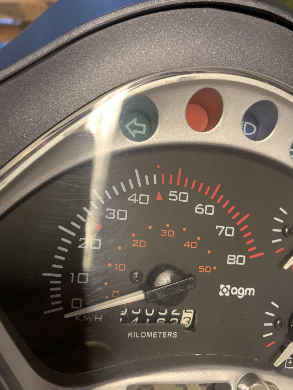 AGM VX 50 NU 895,= RIJKLAAR