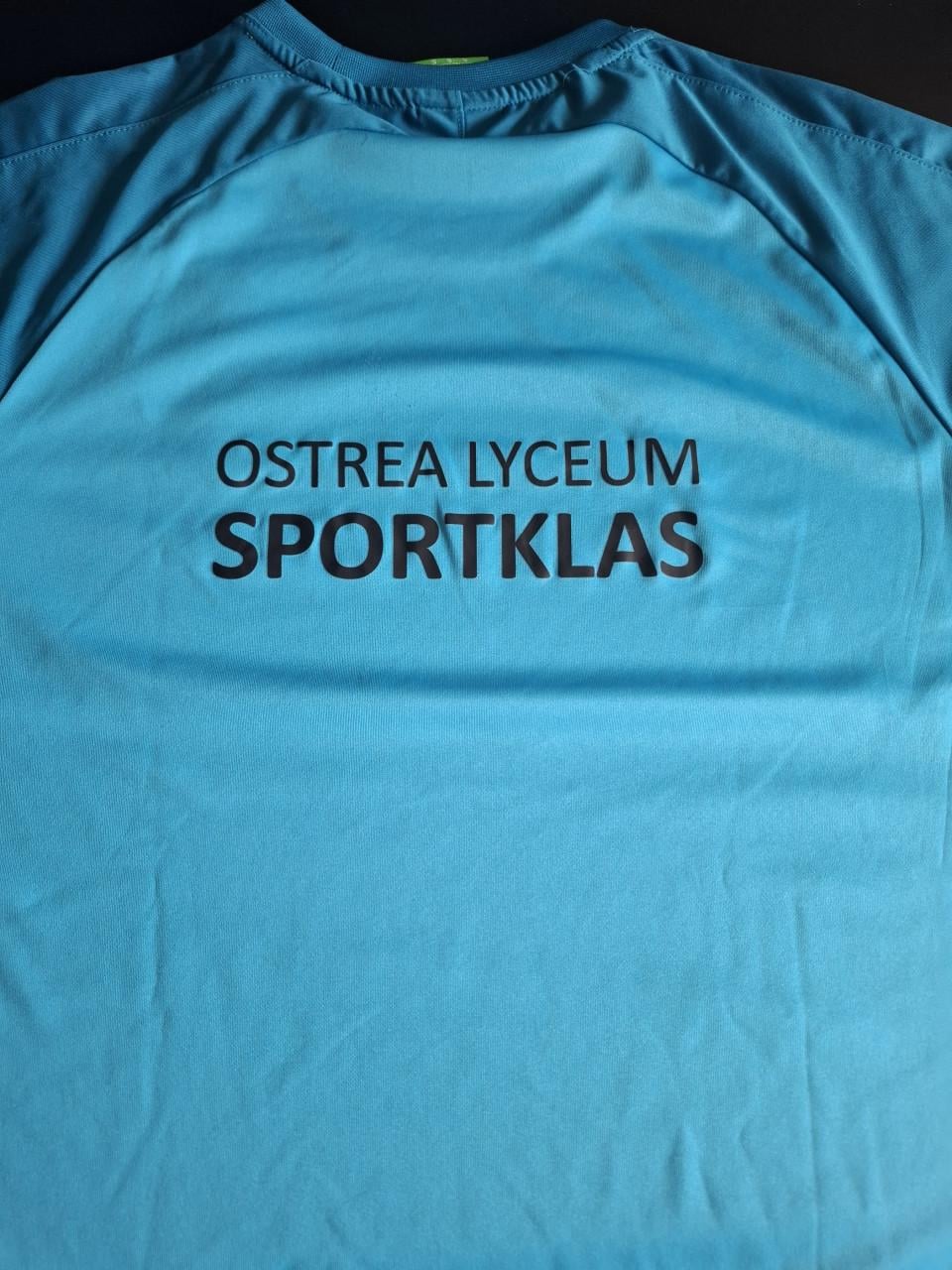 Ostrea gymshirt + sportklas shirt, maat S