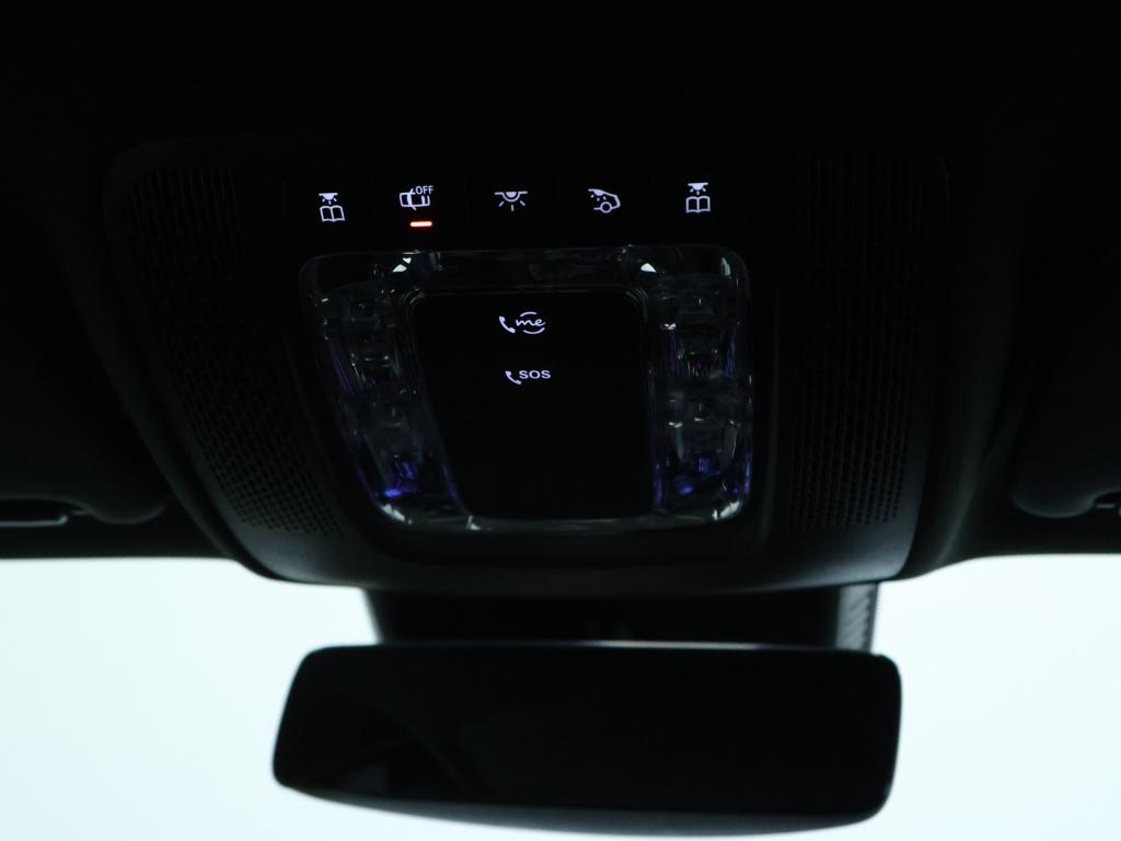 Mercedes-Benz Cla 250 e plug-in hybride elektrische achterklep | smartphone