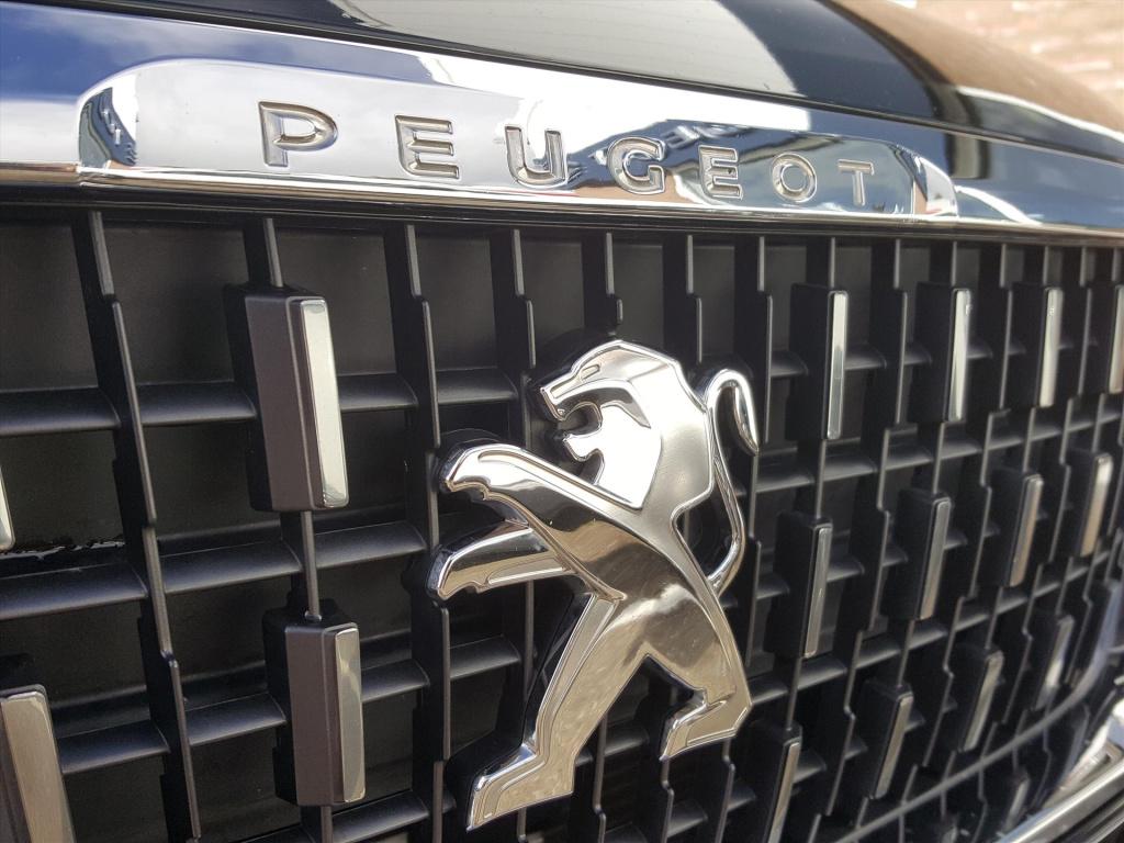 Peugeot 2008 active 1.2 pt-82pk trekhaak | navigatie | cruise control | air