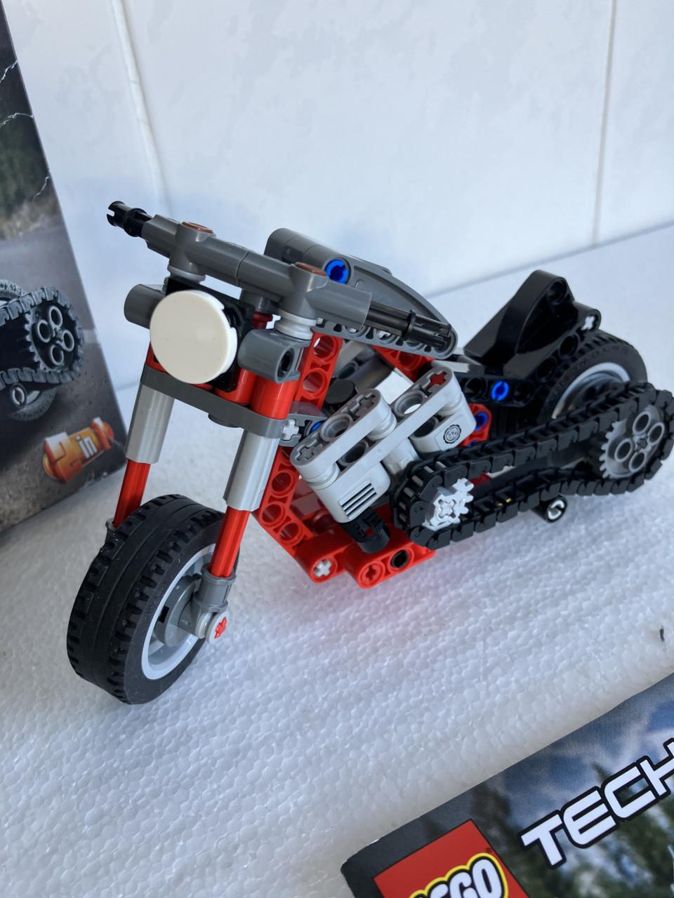Lego Technic  42132