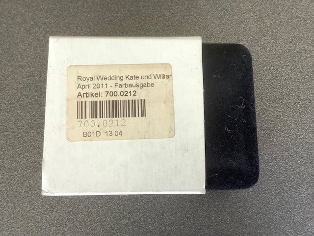 Penning Royal Wedding Kate & William april 2011.