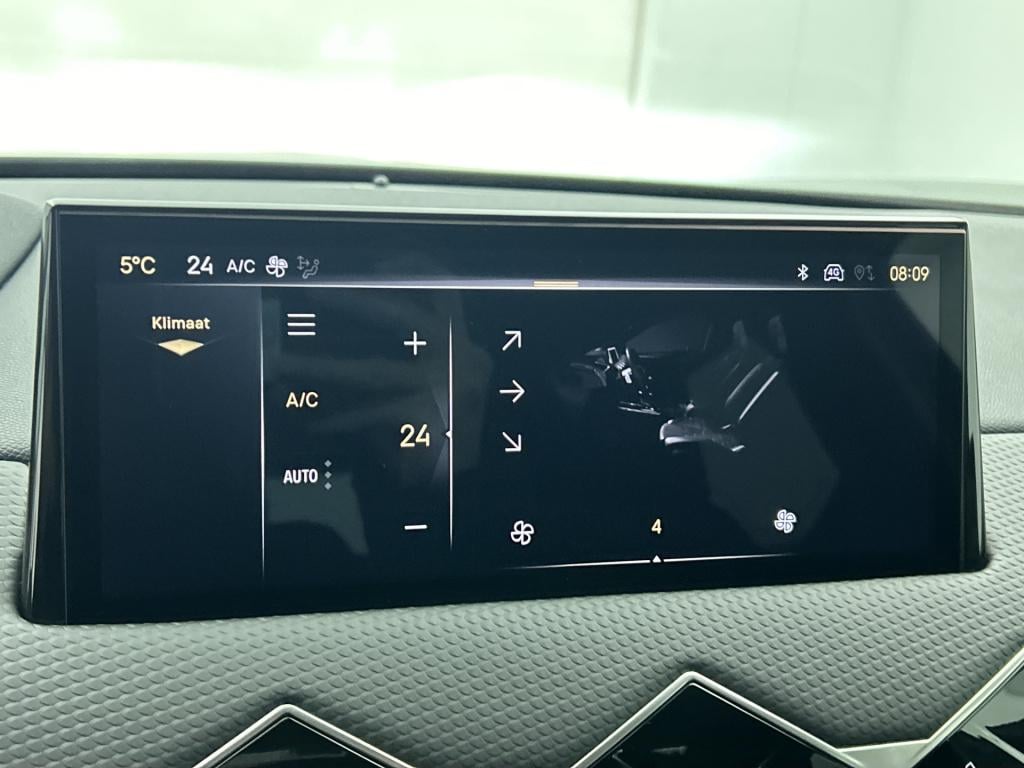 Ds Ds 3 hybrid 145 pk automaat ligne business | keyless entry | stoelverwar