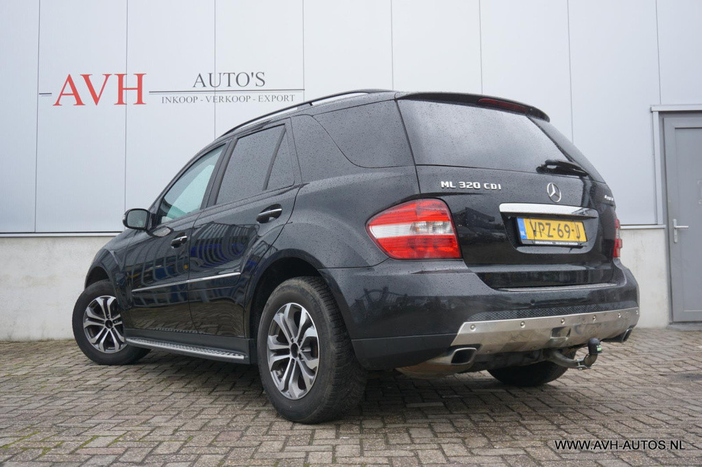 Mercedes-Benz ML-klasse 320 cdi automaat van, grijs kenteken!!