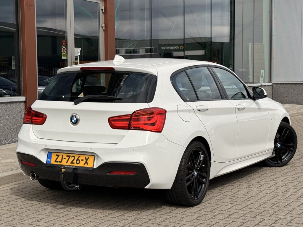 BMW 1 Serie 116i m sport edition | pano | stoelverwarming | leder | afn tre