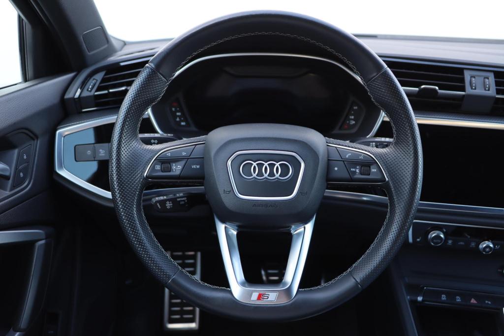 Audi Q3 35 tfsi s edition 150pk s tronic