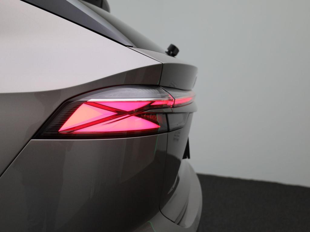 MG Hs 1.5 phev aut. luxury