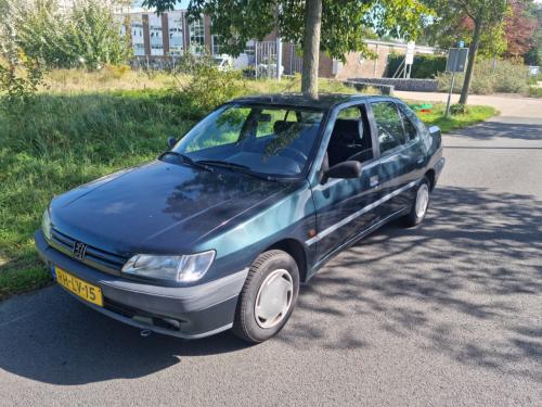 Peugeot 306 1.4i sedan bouwjaar 3-1997 nette auto