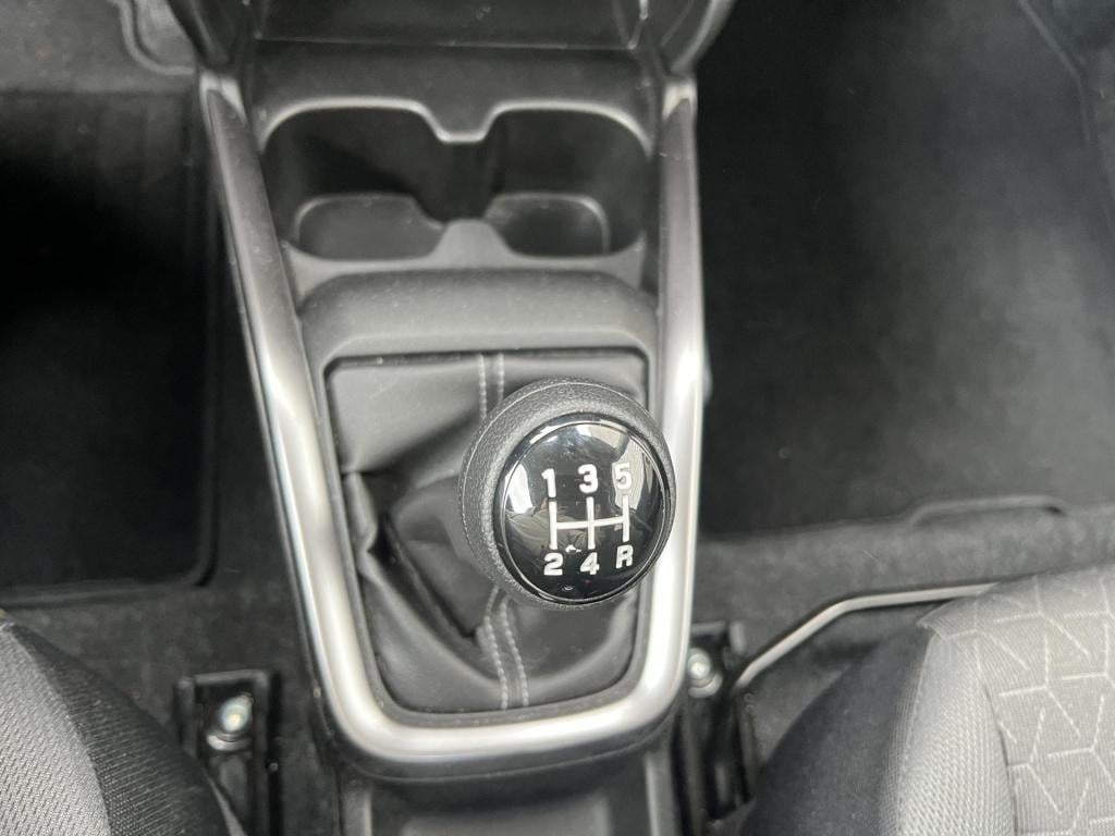 Suzuki Swift 1.2 style smart hybrid