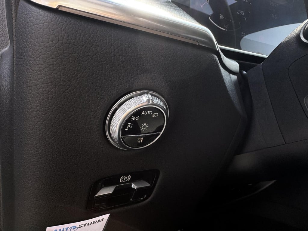 Mercedes-Benz Glc 300e 4matic luxury line nl-auto np. €83.000! | panoramada