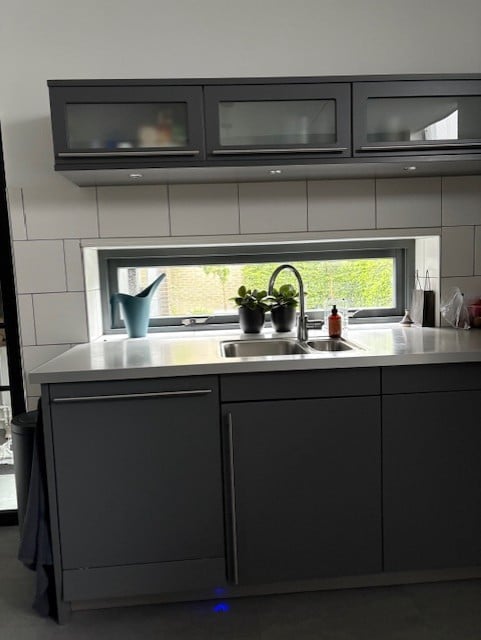 Mooie keuken, modern, antracietgrijs
